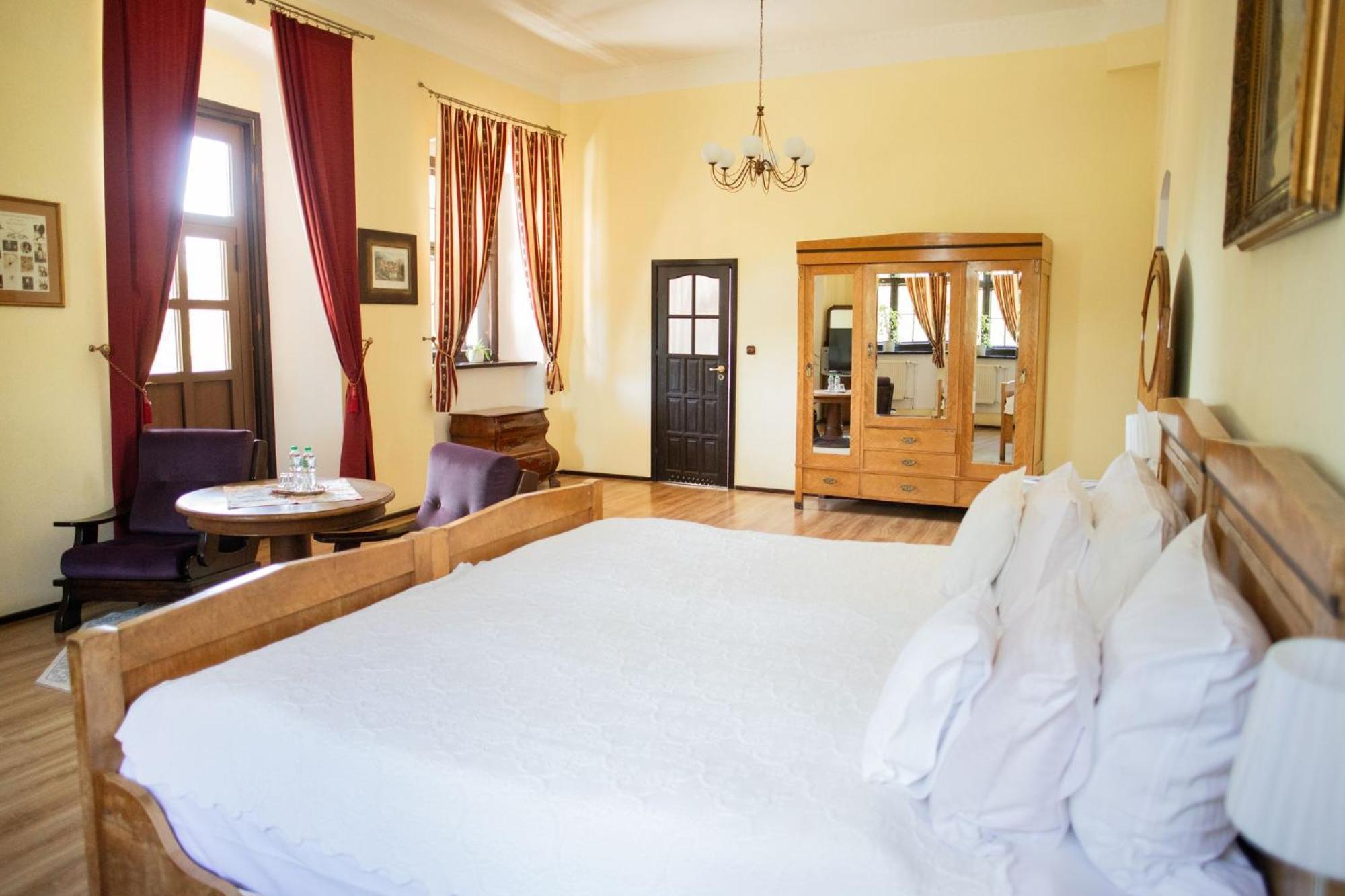 Palac Krobielowice Resort Kąty Wrocławskie